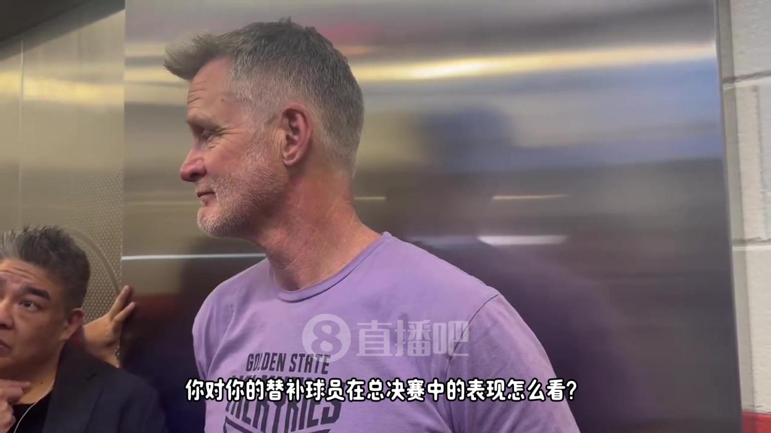 記者：你們替補在總決賽有競爭力嗎？科爾：先別說總決賽，我們想進季后賽